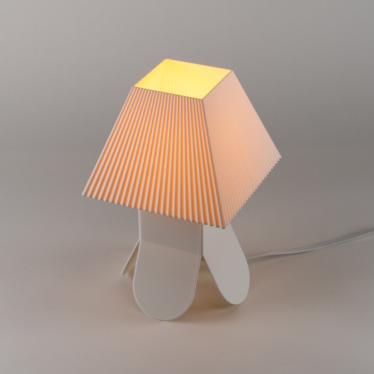 Elli Table Lamp