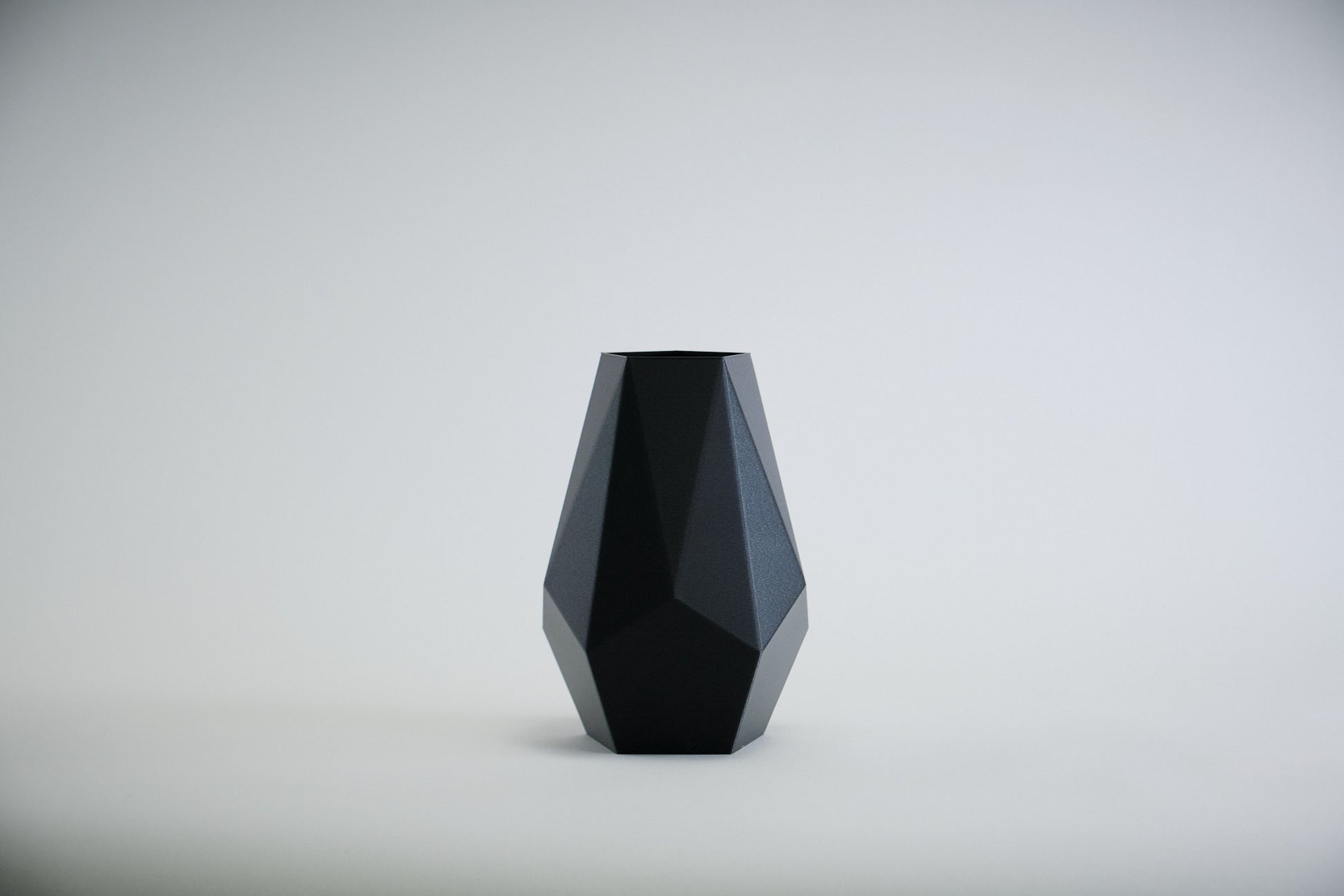 Mishi Faceted Vase  |  STYLE 01 Symmetry - Honey and Ivy