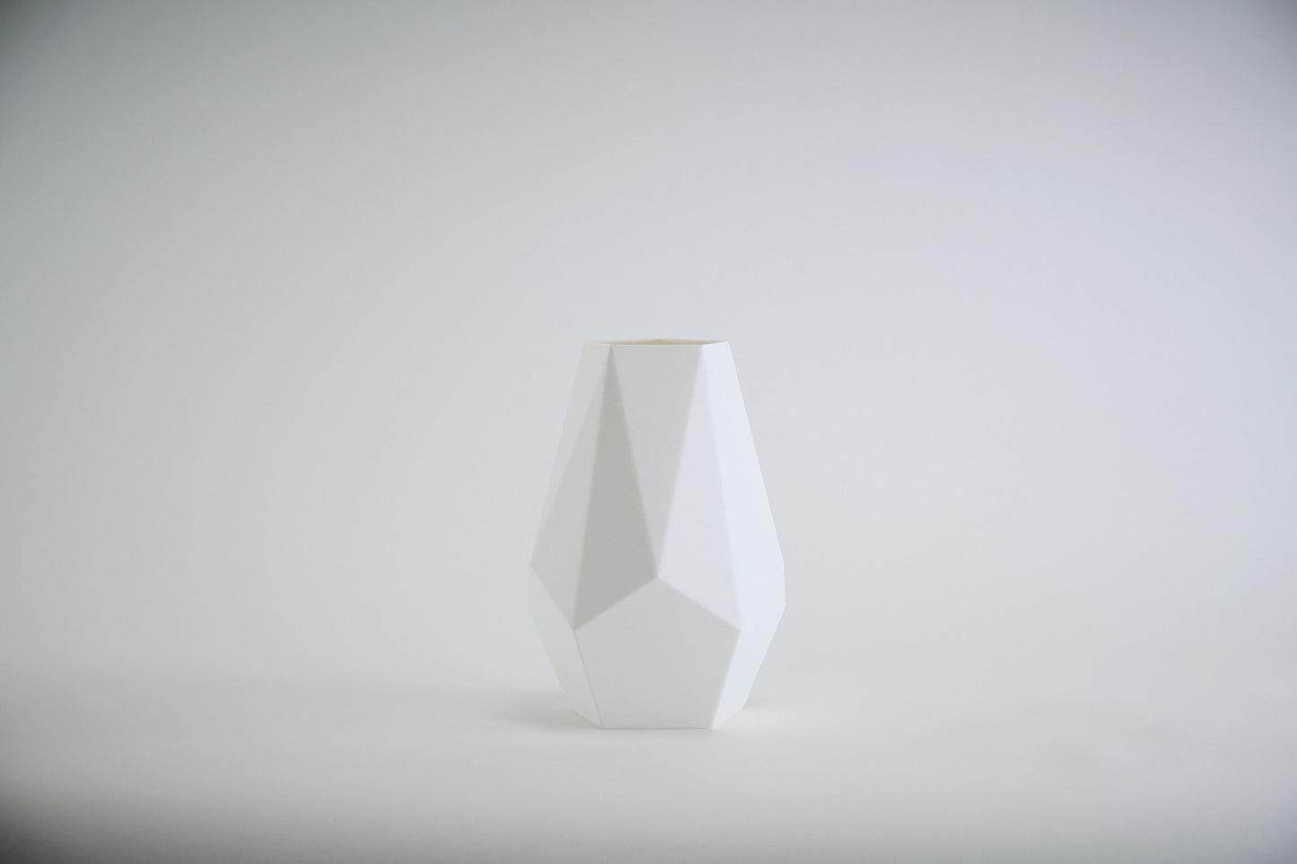 Mishi Faceted Vase  |  STYLE 01 Symmetry - Honey and Ivy