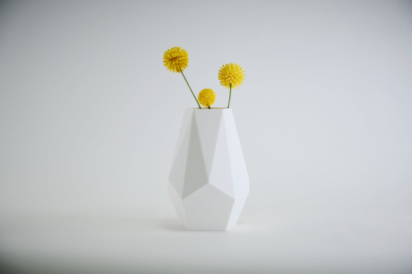 Mishi Faceted Vase  |  STYLE 01 Symmetry - Honey and Ivy