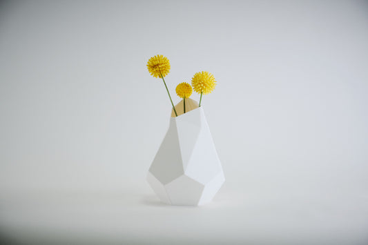 Mishi Faceted Vase  |  STYLE 02 Iceberg - Honey and Ivy