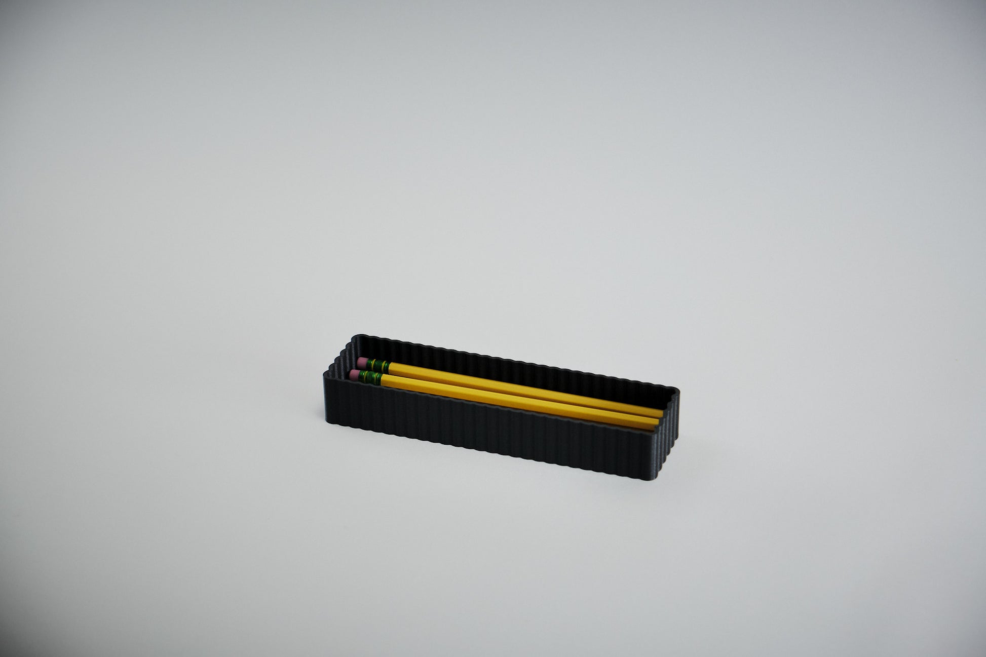 Chloe Pen Holder - Honey and Ivy