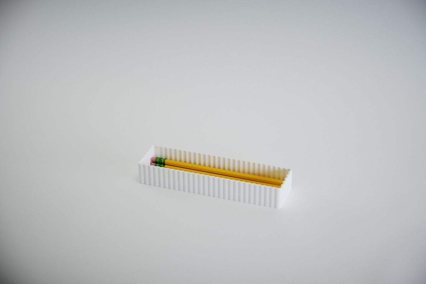 Chloe Pen Holder - Honey and Ivy