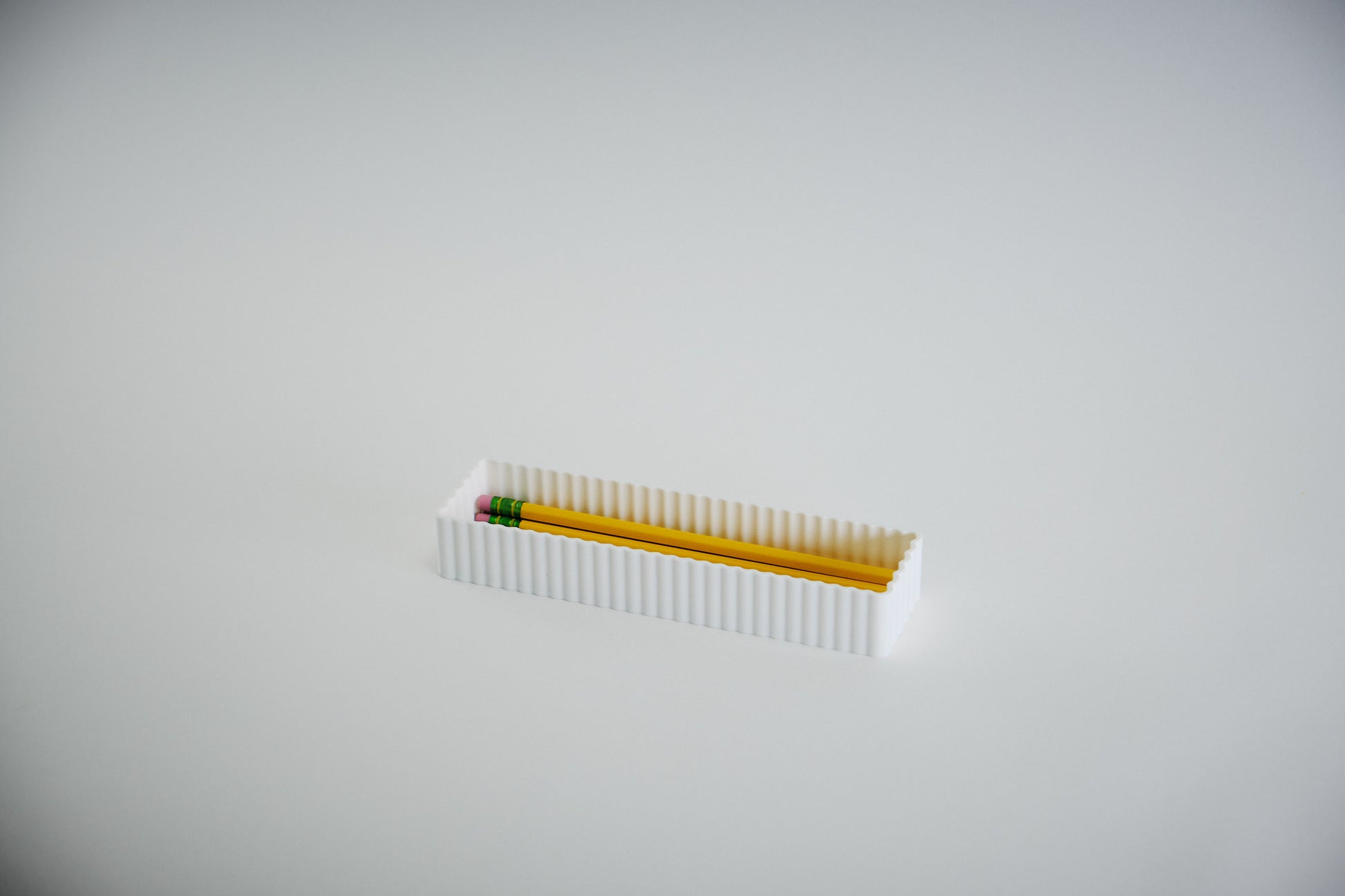 Chloe Pen Holder - Honey and Ivy