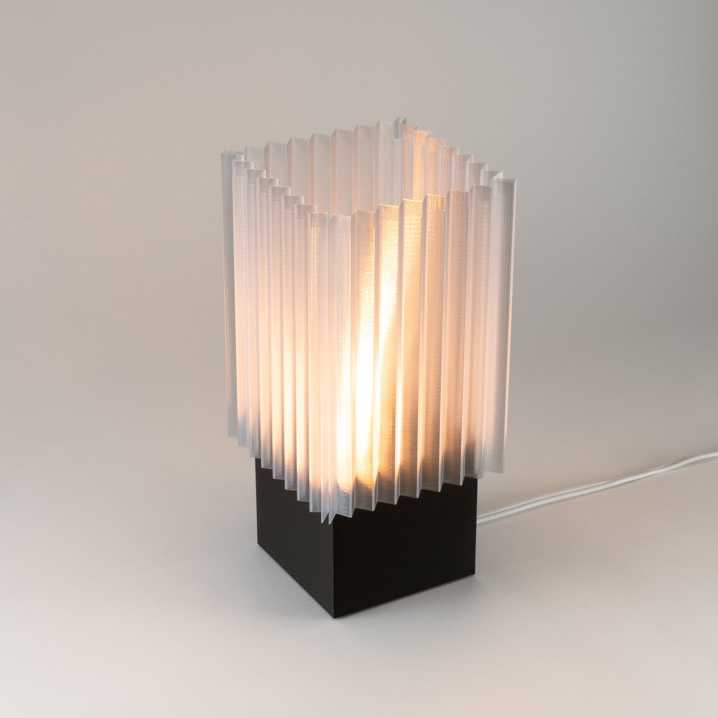 Verse Geometric Table Lamp | Modern Ambient Lighting