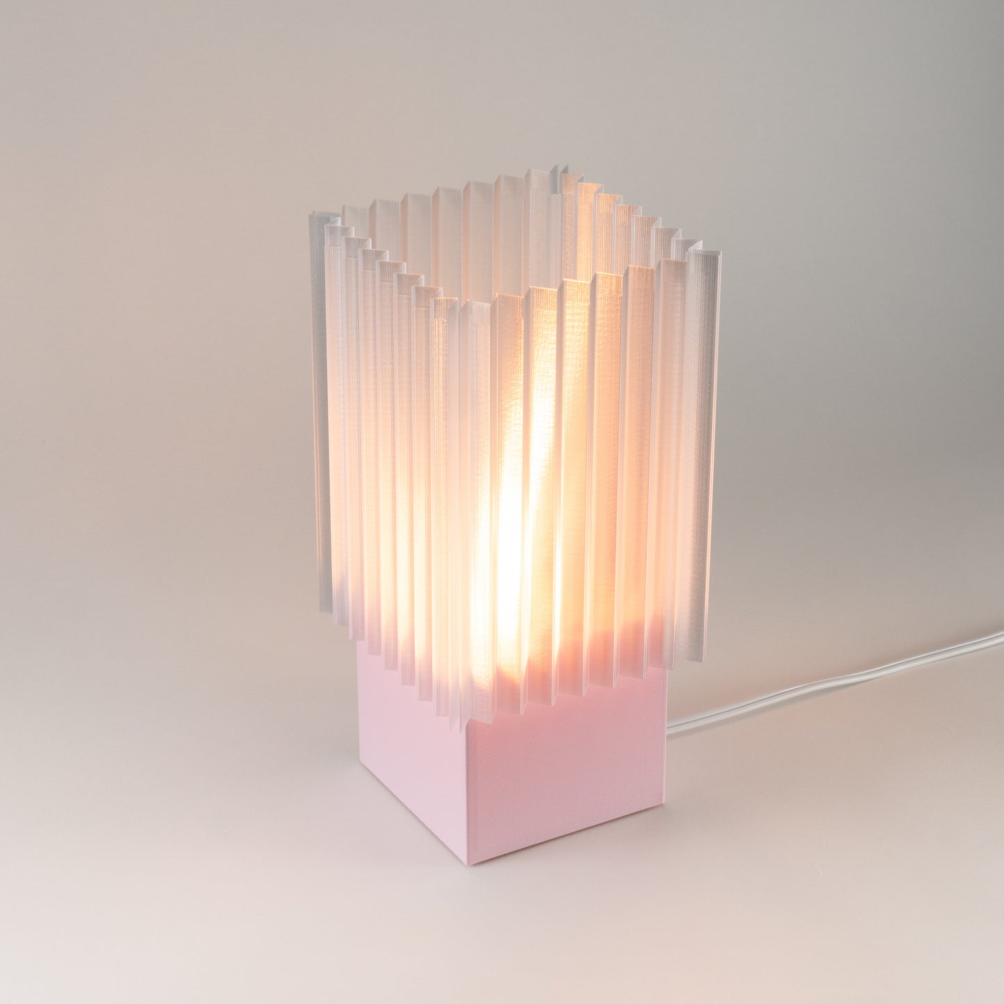 Verse Geometric Table Lamp | Modern Ambient Lighting