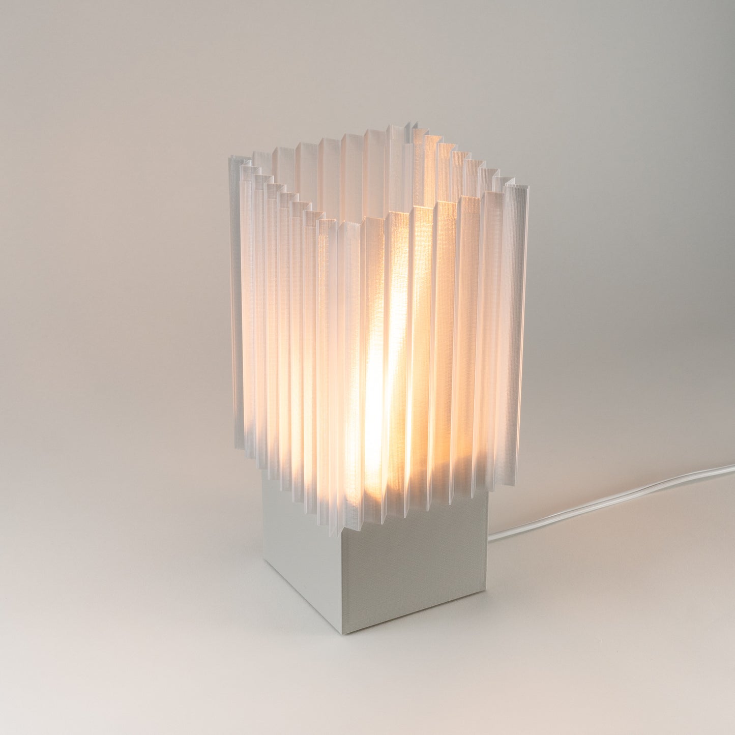 Verse Geometric Table Lamp | Modern Ambient Lighting