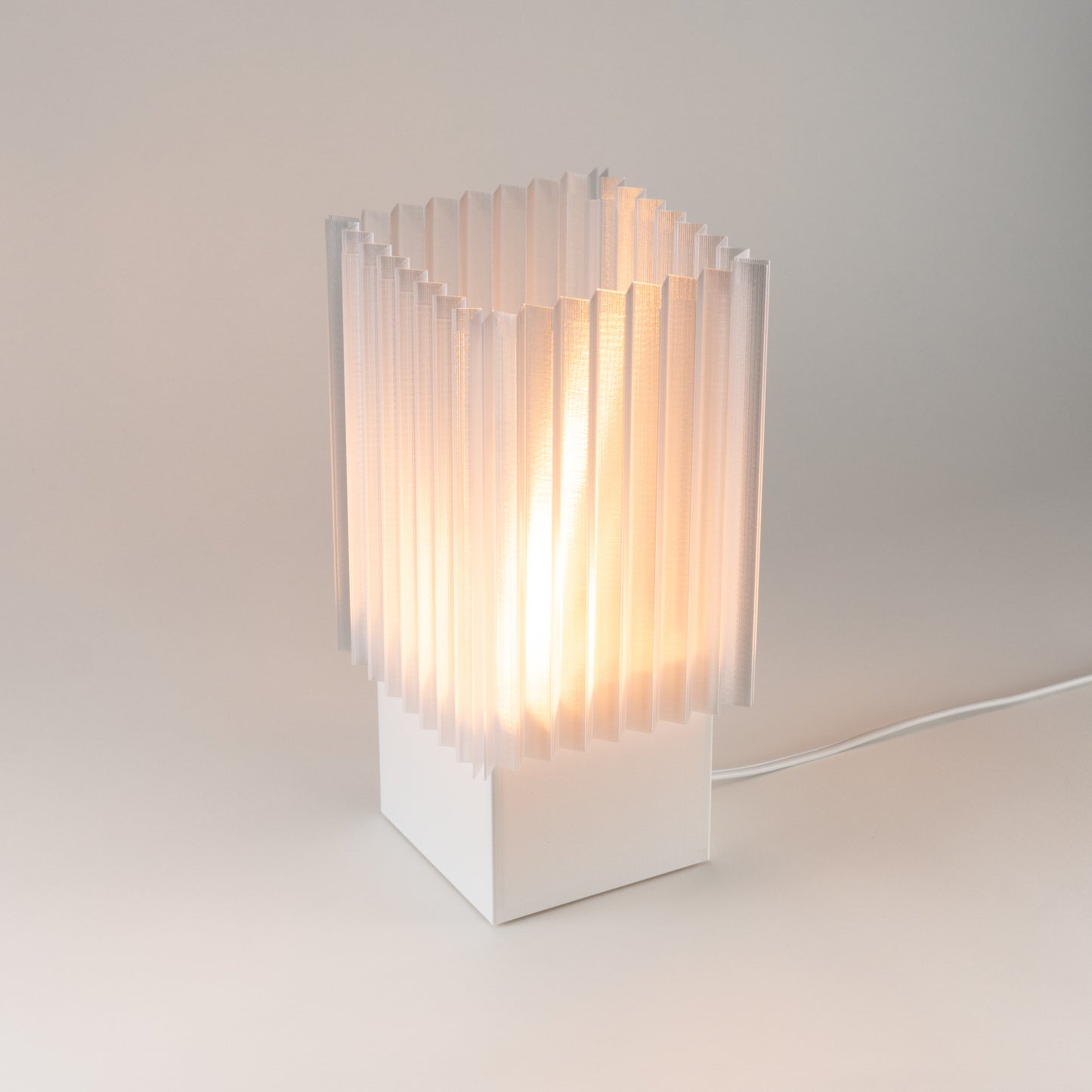 Verse Geometric Table Lamp | Modern Ambient Lighting