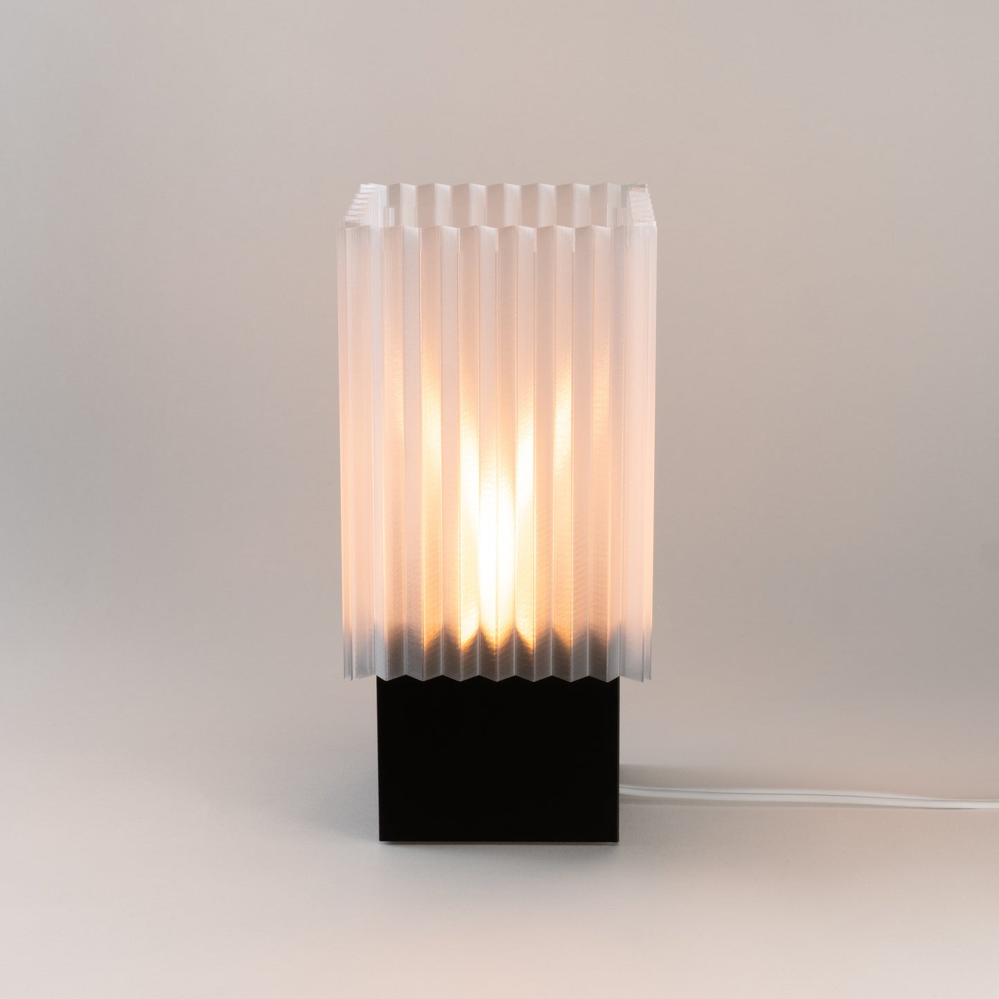 Verse Geometric Table Lamp | Modern Ambient Lighting